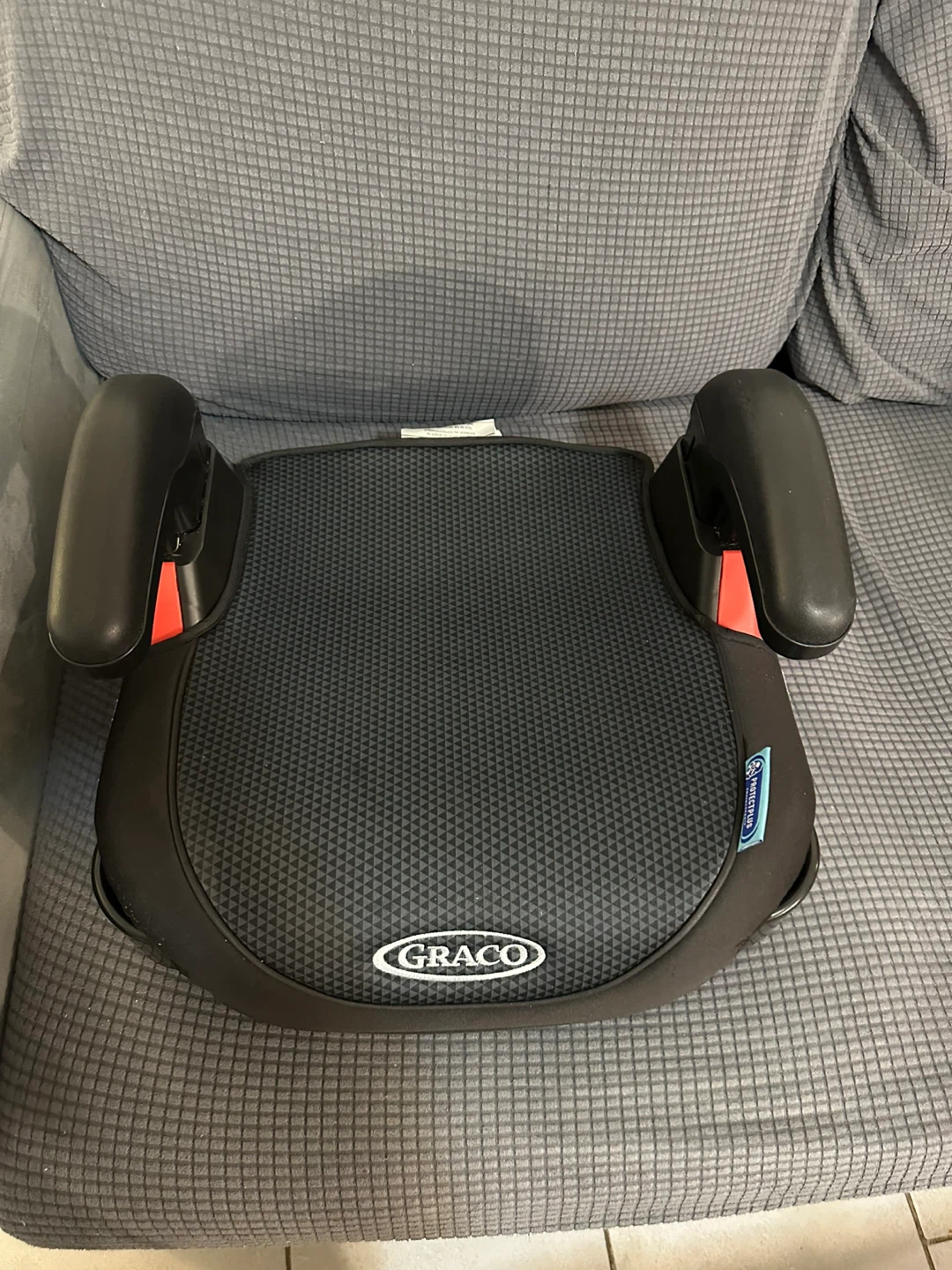Graco ProtectPlus Booster Seat - photo 3