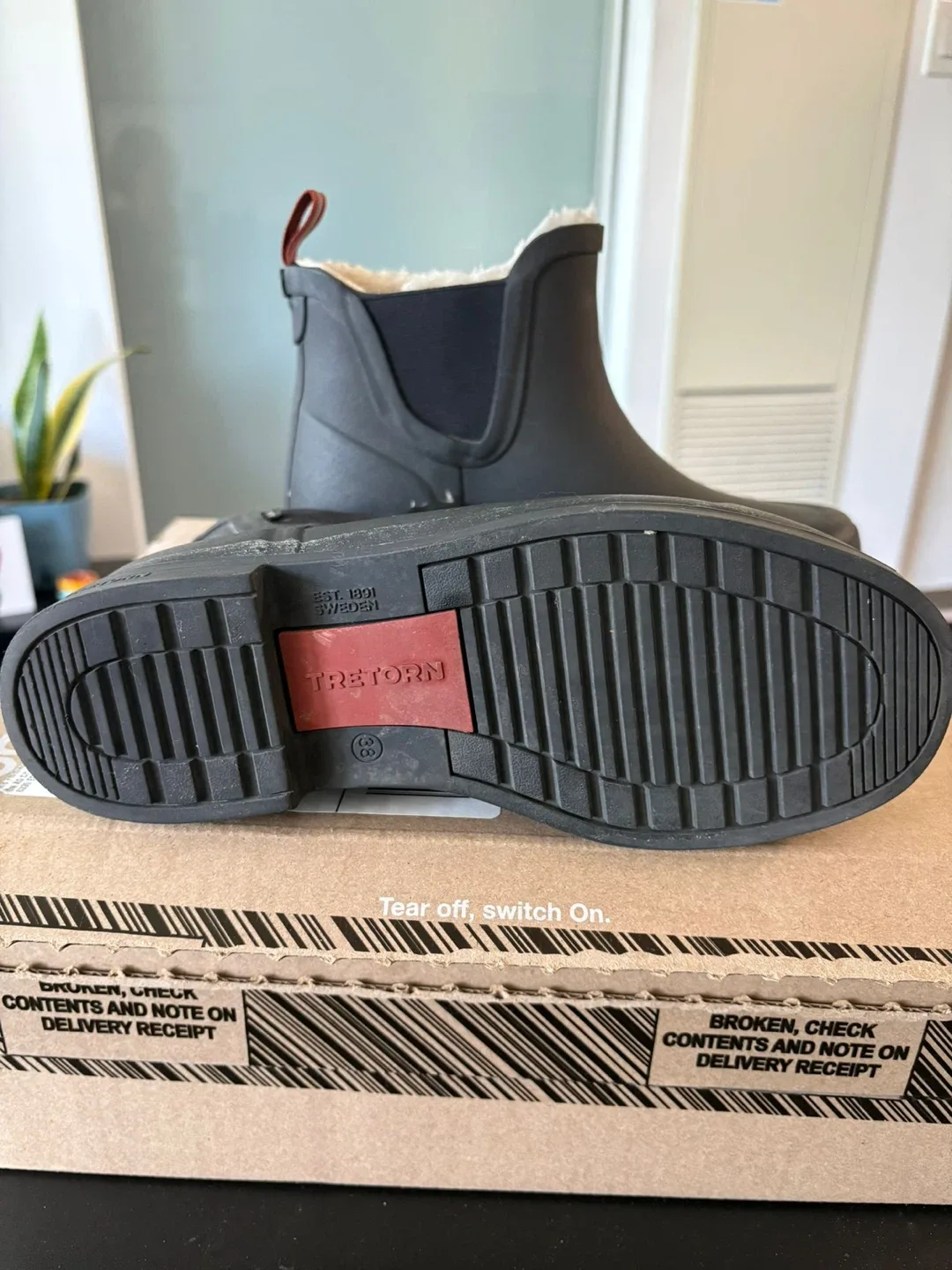 Tretorn Women’s Rain Boots image indicator(2)