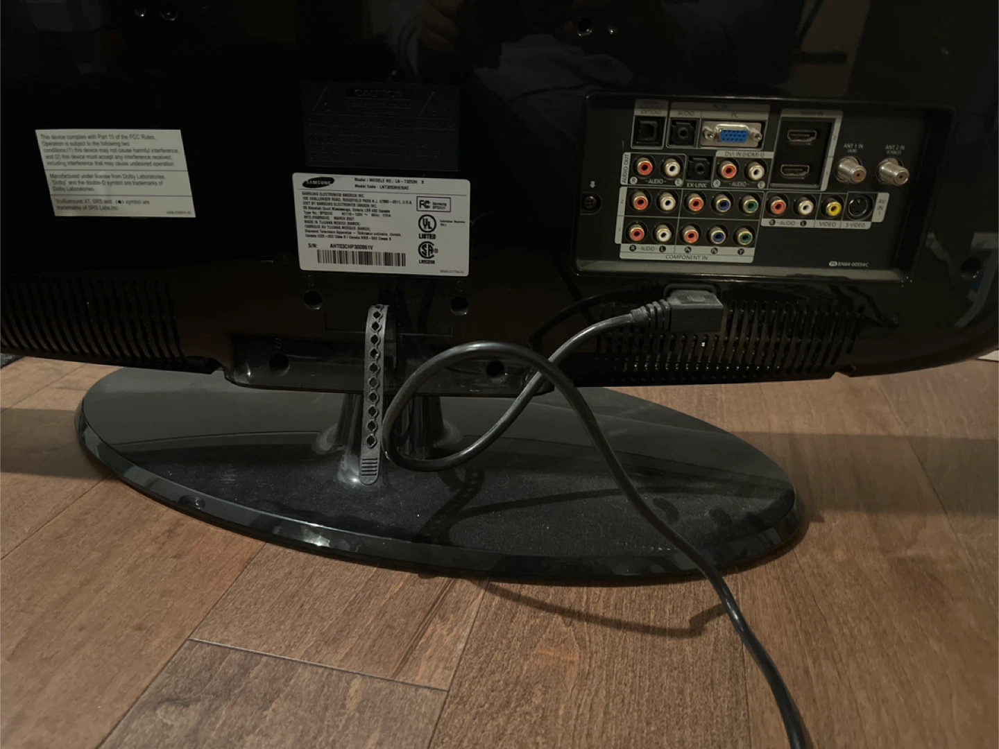 Samsung LCD TV 32 inch - photo 2