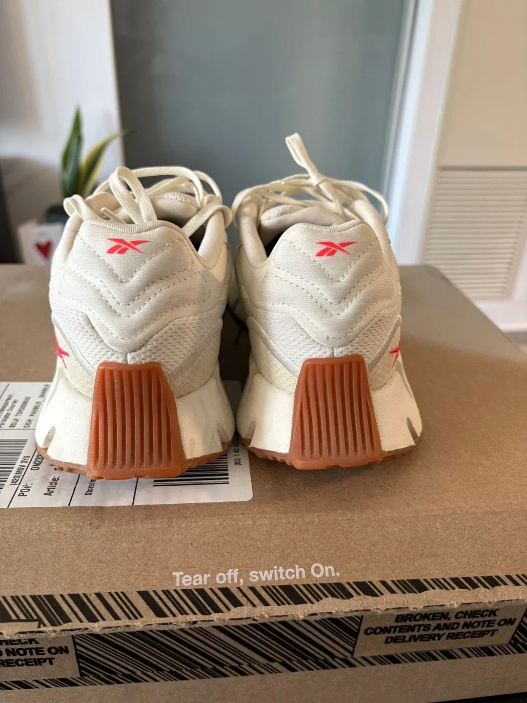 Reebok Women’s Running Shoes image indicator(3)