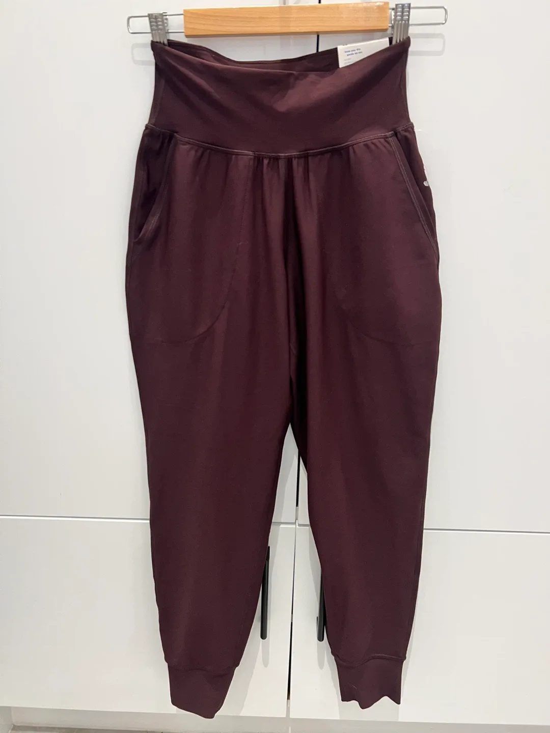 Old Navy High-Waisted Elevate Powersoft Joggers