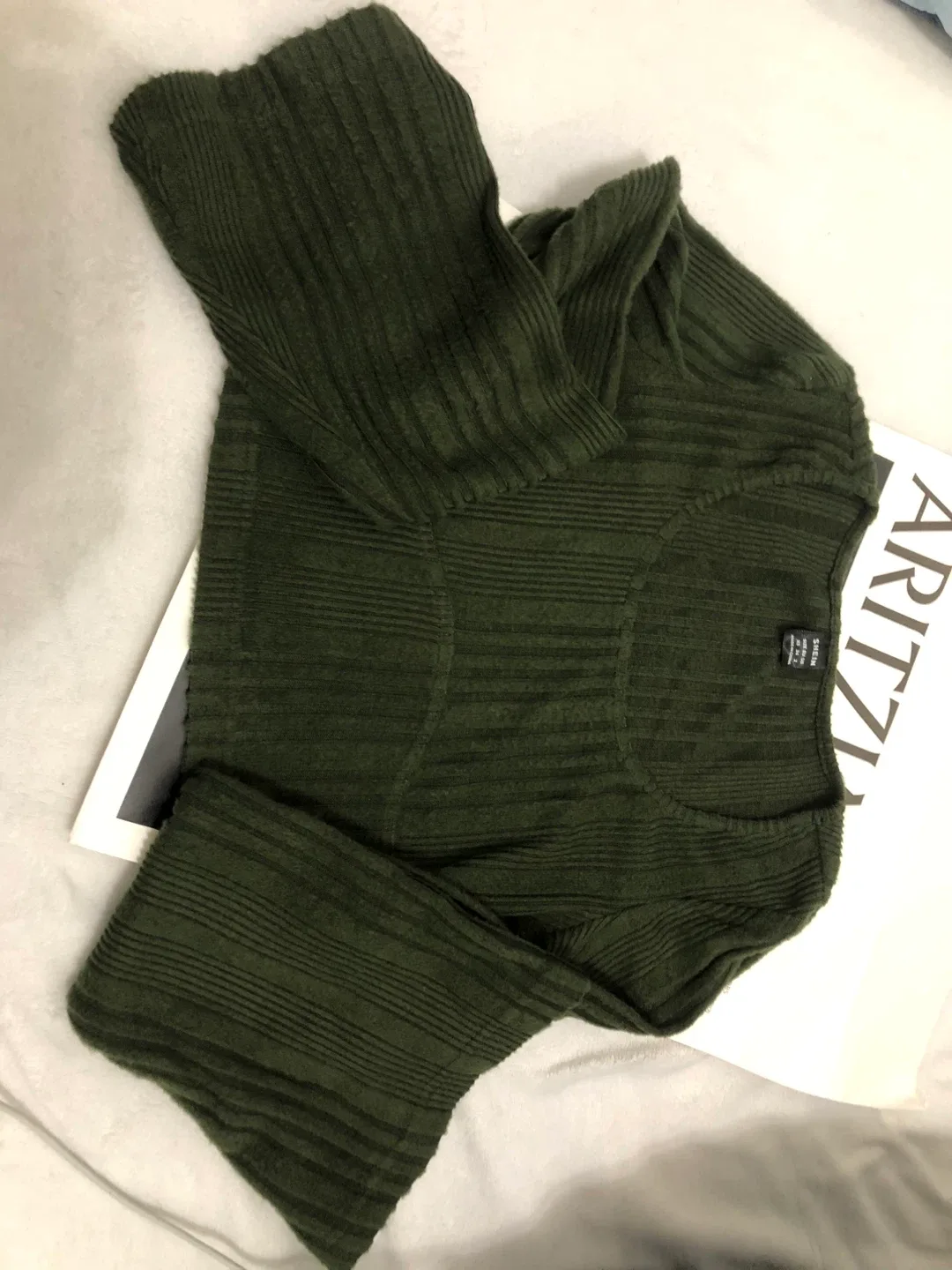 Shein Green Ribbed Long Sleeve Top - Size S image indicator(4)