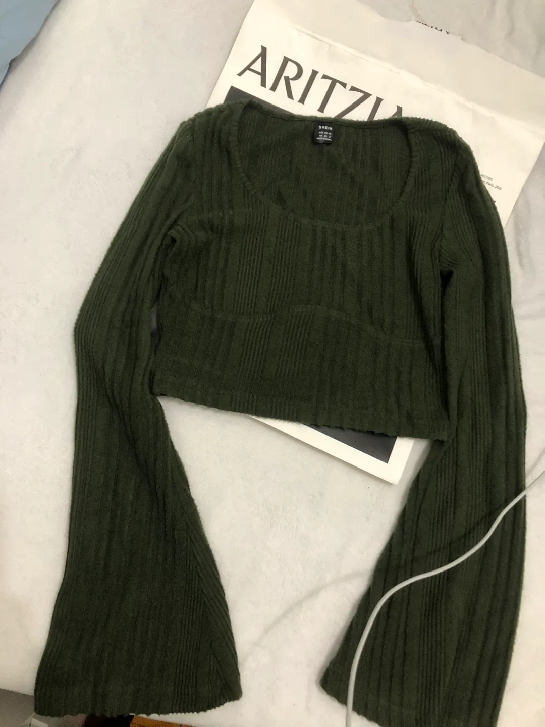 Shein Green Ribbed Long Sleeve Top - Size S image indicator(2)