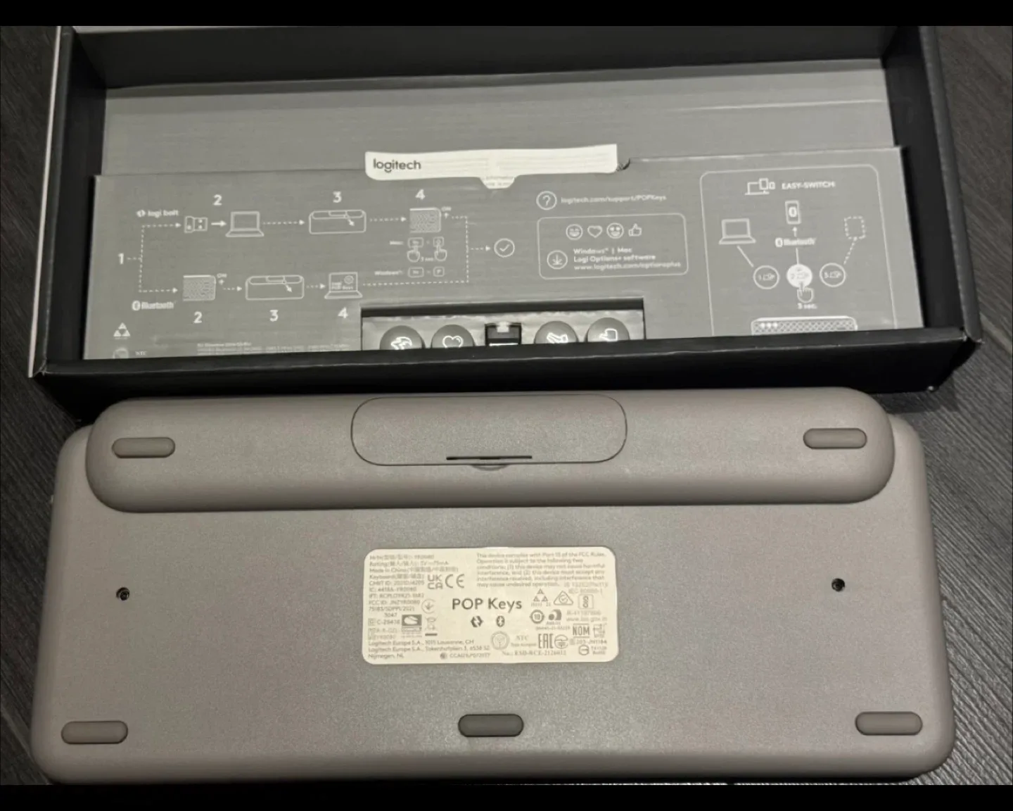 Logitech POP Keys Mechanical Wireless Keyboard image indicator(6)