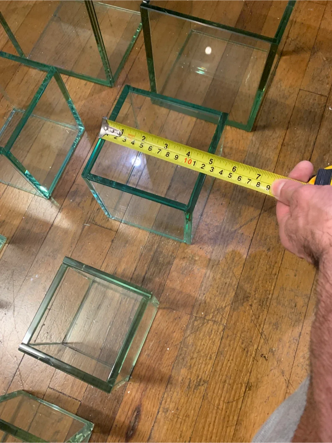 2 big , 2 medium , and 2 small Small Glass Display Cubes image indicator(3)