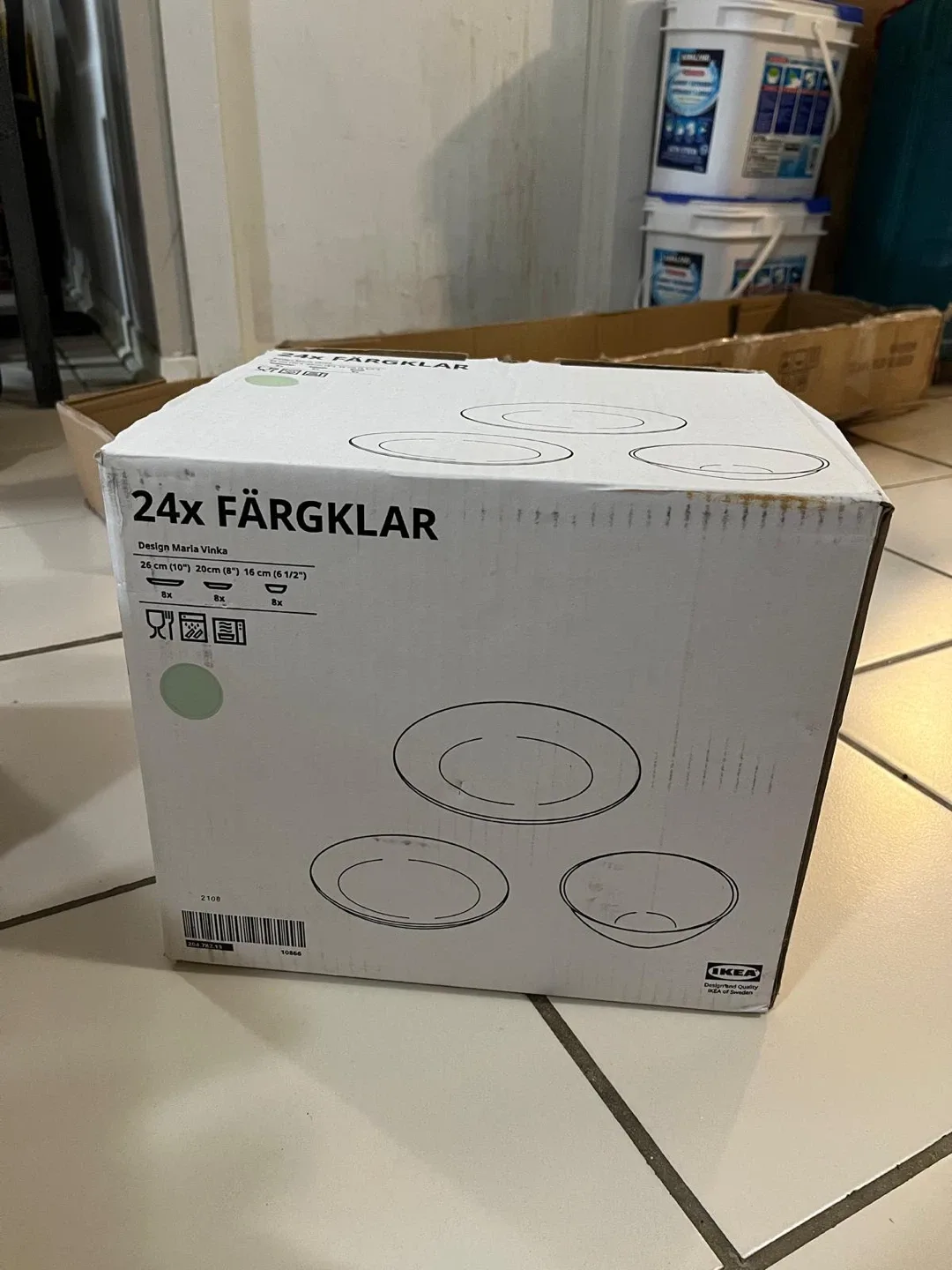 IKEA FÄRGKLAR 24-Piece Dinnerware Set, New in Box! image indicator(5)