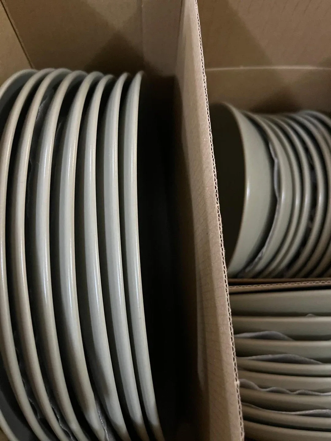 IKEA FÄRGKLAR 24-Piece Dinnerware Set, New in Box! image indicator(2)