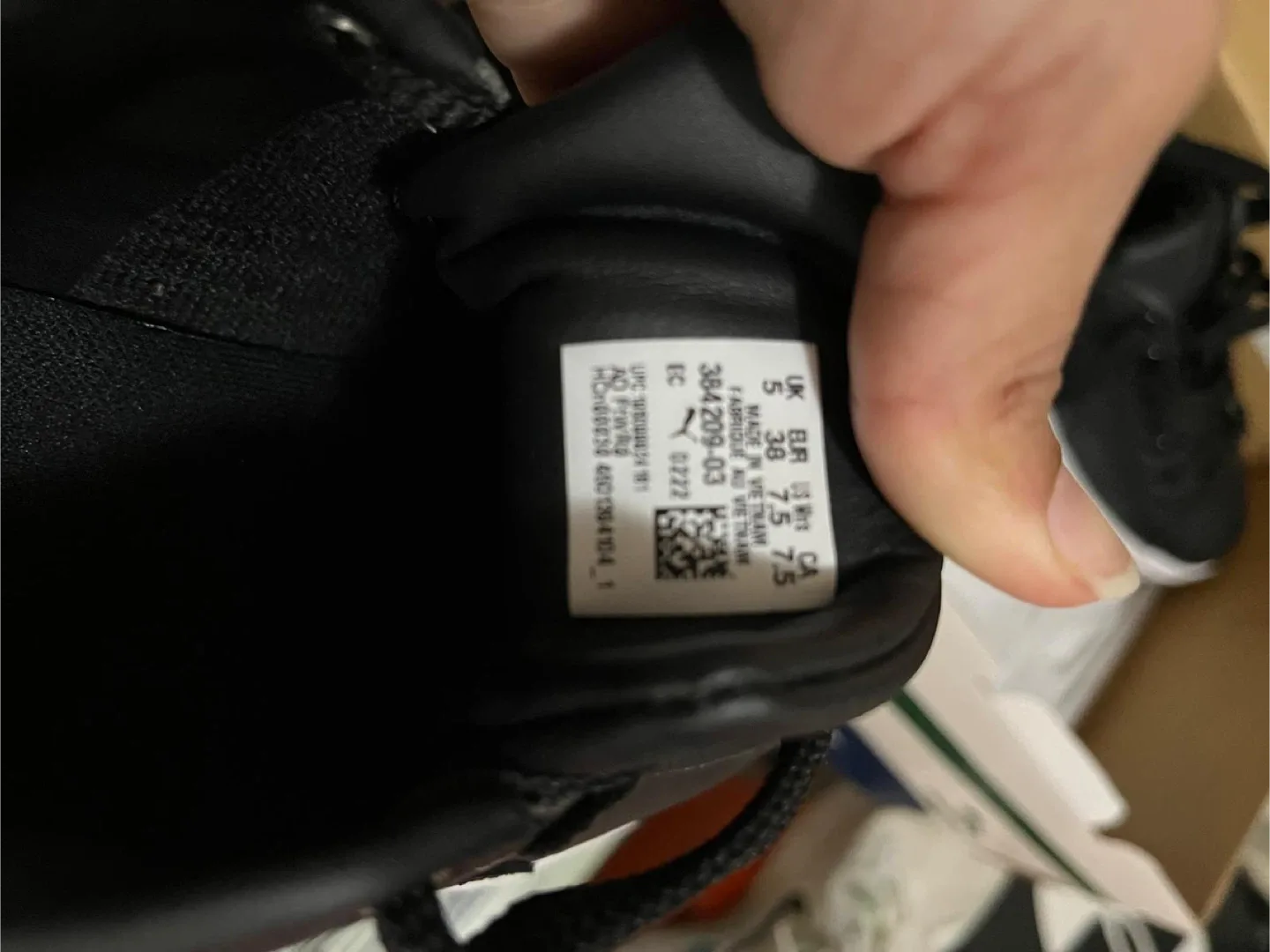 Puma Caven 2.0 Platform Sneakers US 7.5