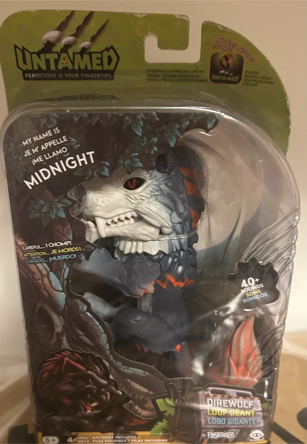 New WowWee Untamed Dire Wolf Fingerling - Midnight