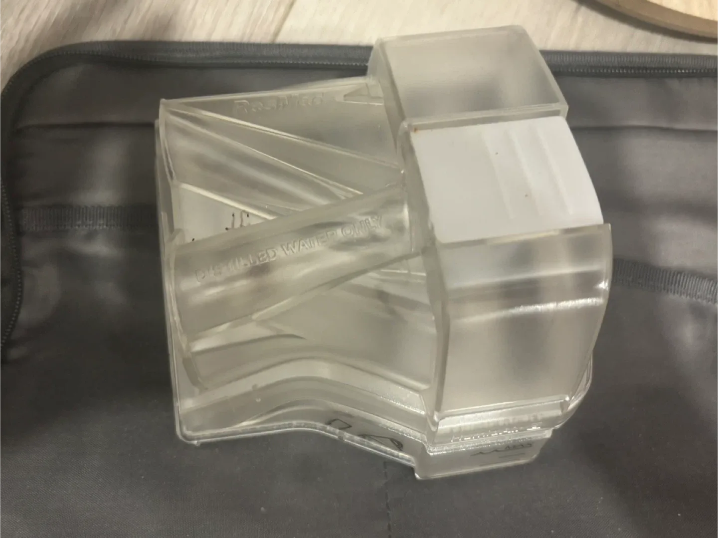 ResMed AirSense 10 CPAP Machine image indicator(5)