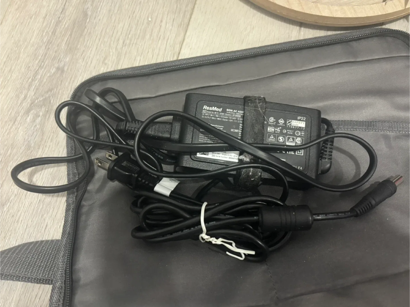 ResMed AirSense 10 CPAP Machine image indicator(10)