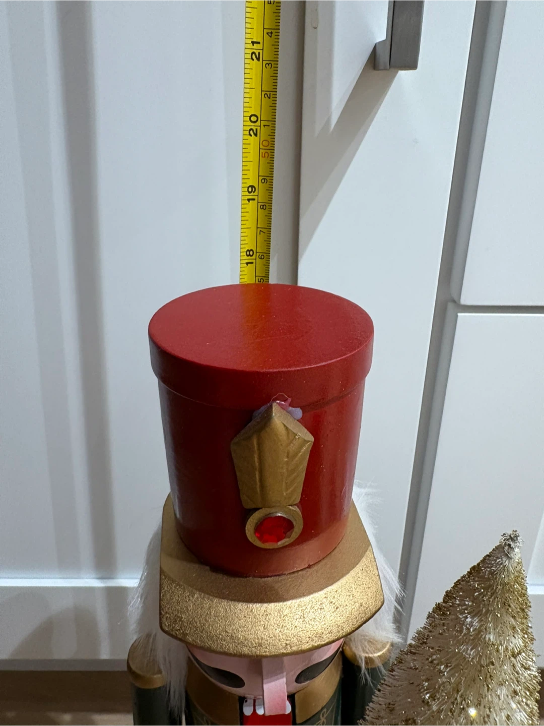 Nutcracker Christmas decoration- 18 Inches Tall - photo 2