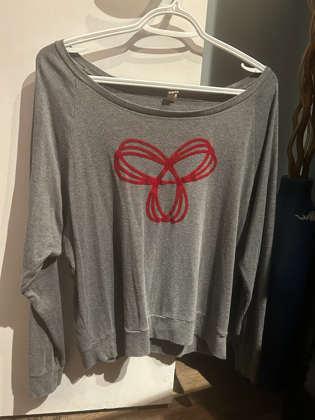 Aritzia TNA Gray Long Sleeve Shirt