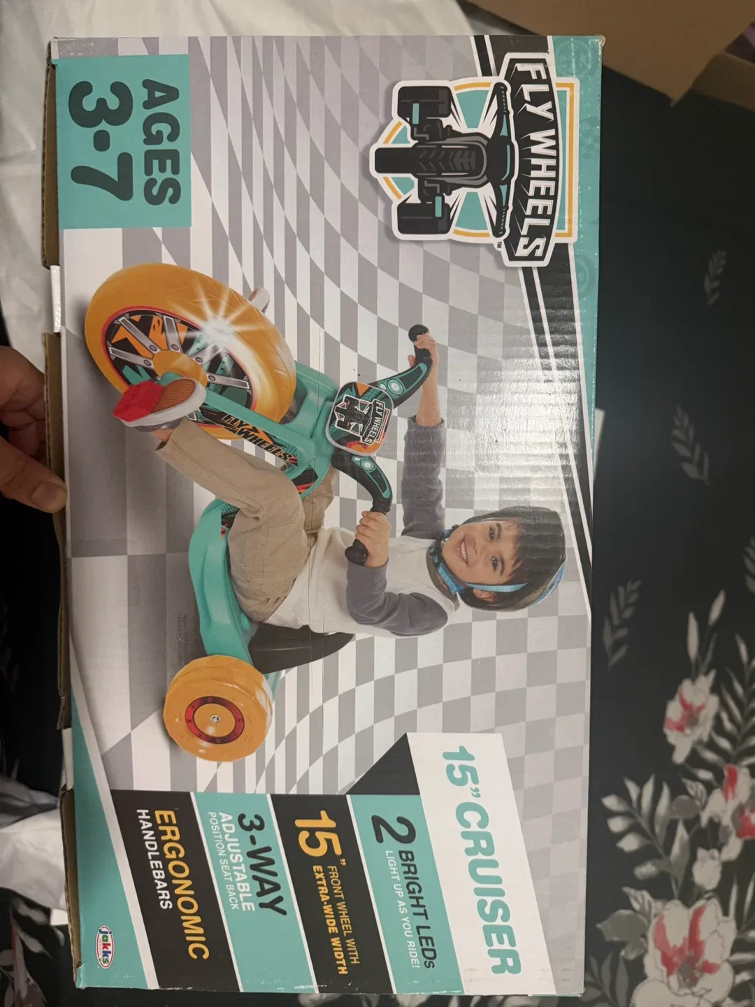 Fly Wheels 15" Cruiser Tricycle, Ages 3-7