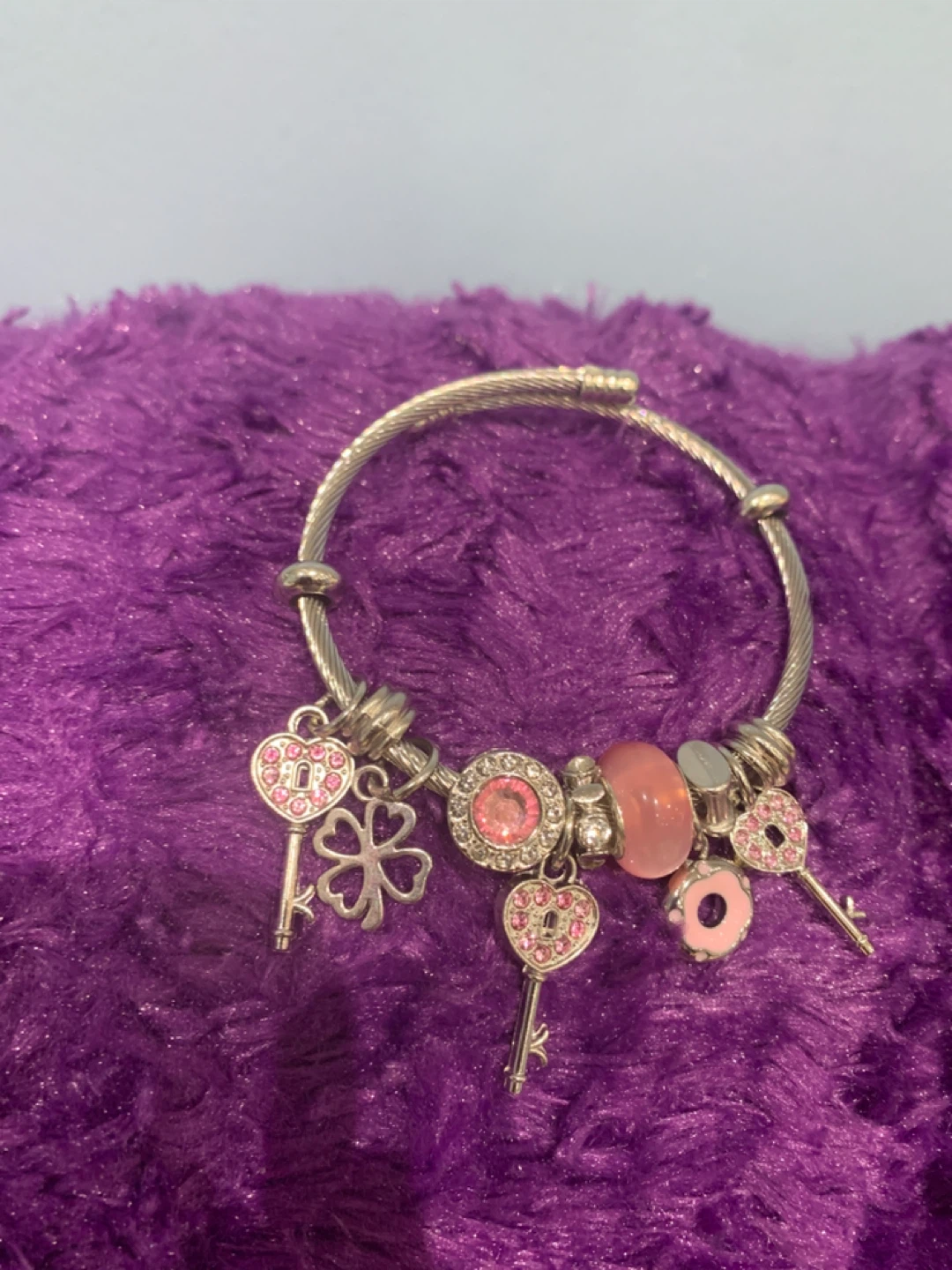 Charm Bracelet with Key and Clover Charms