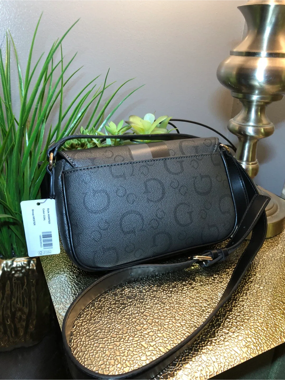 Guess Black Crossbody Bag image indicator(3)