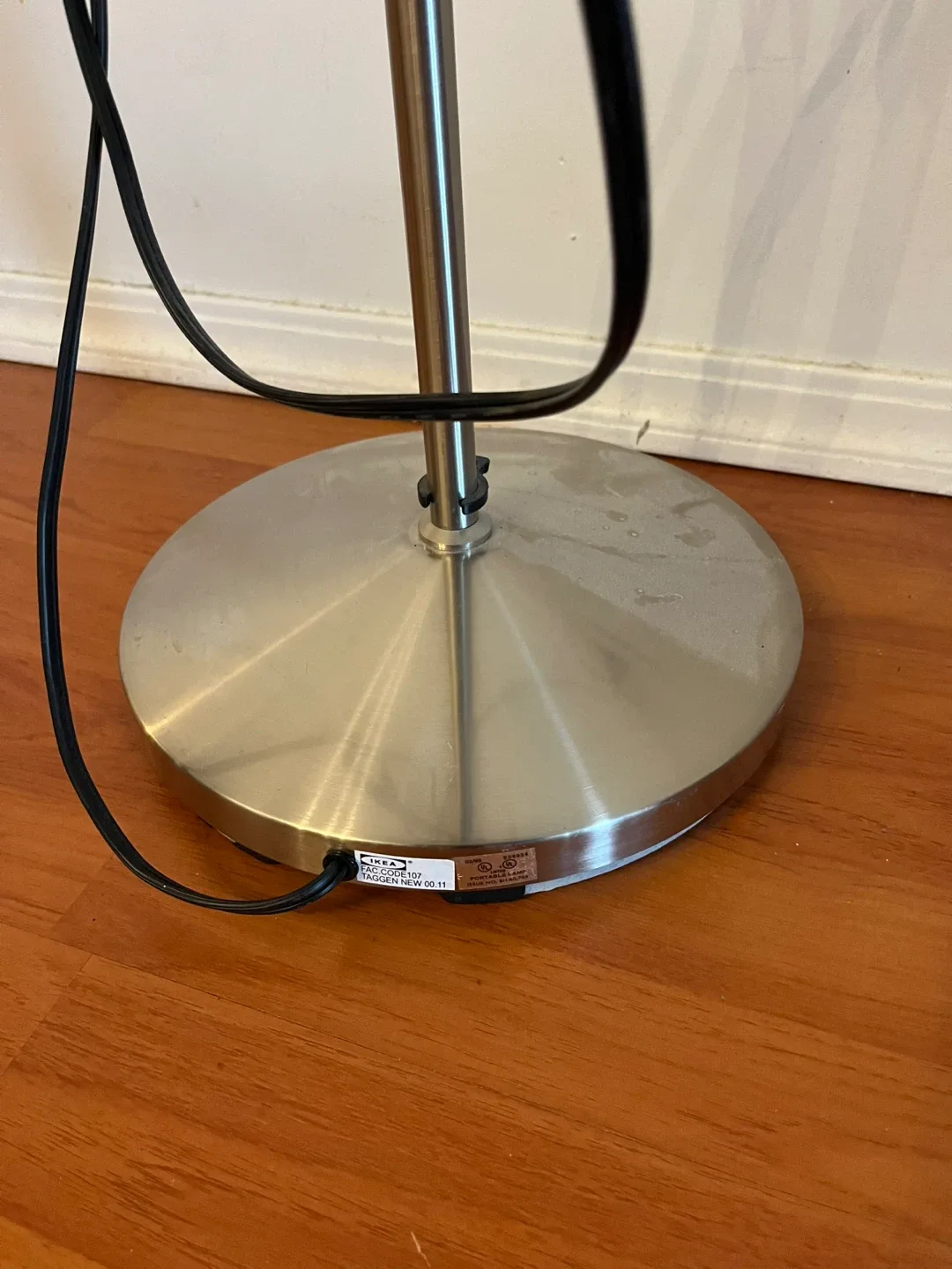 IKEA TAGGEN Floor Lamp with Reading Light image indicator(4)