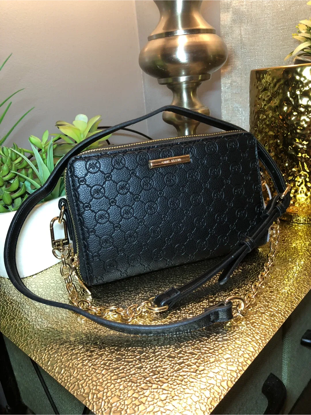 Anne Klein Black Crossbody Bag image indicator(2)