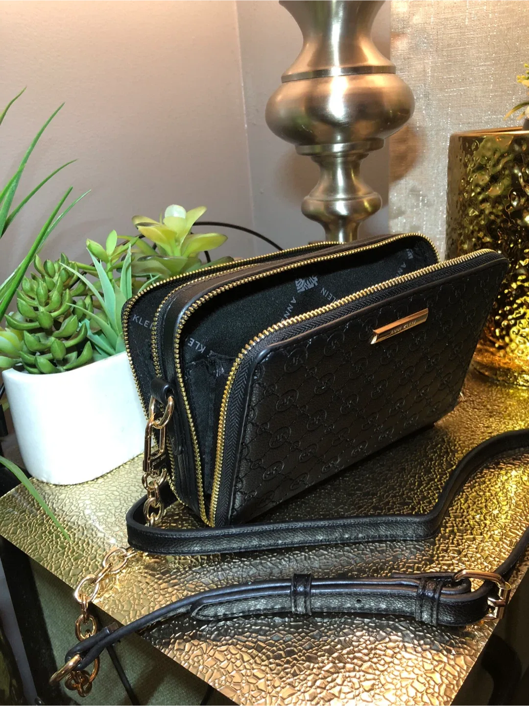 Anne Klein Black Crossbody Bag image indicator(6)