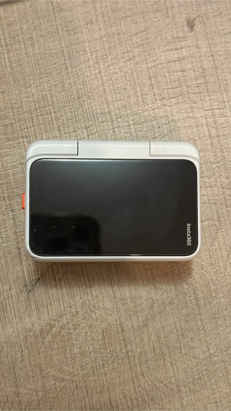 Insta360 GO Ultra - photo 4