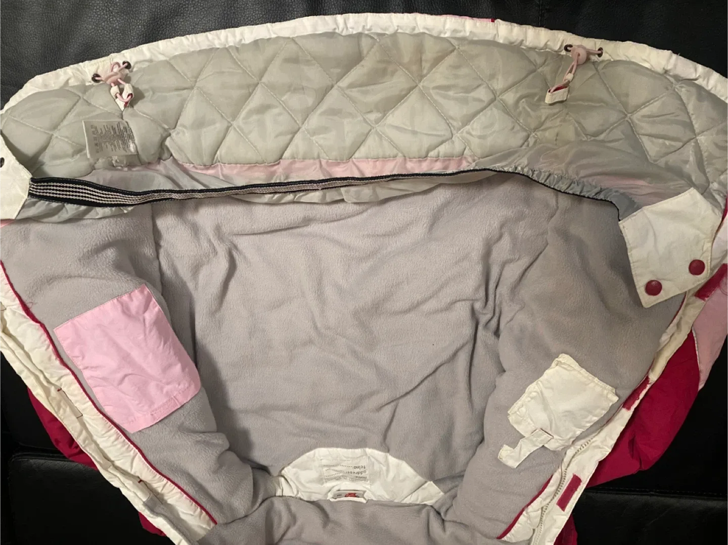 Rough & Tumble Freestyle Ski Jacket - Size 164 image indicator(4)