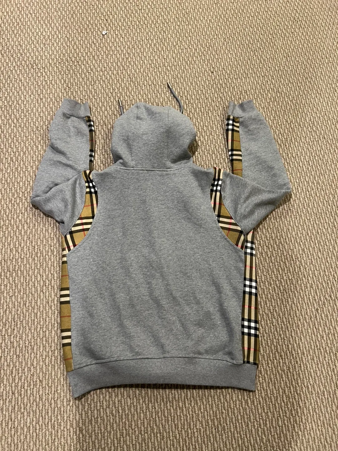 Authentic Burberry grey hoodie image indicator(4)