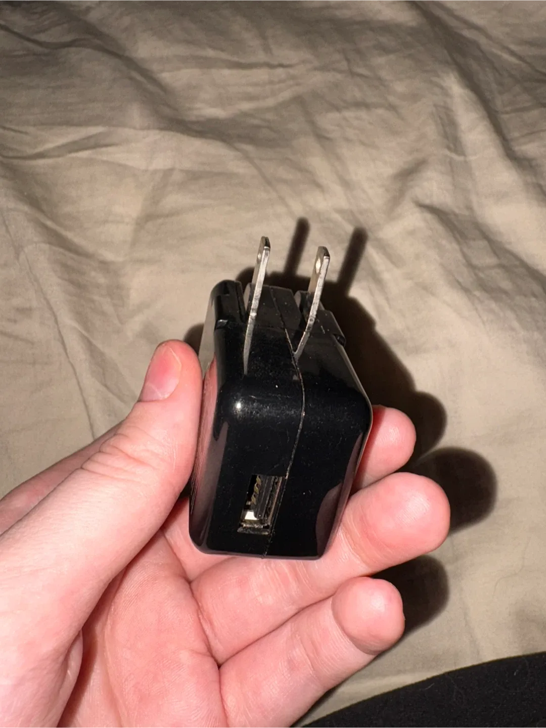 Assorted Chargers and Cables image indicator(2)