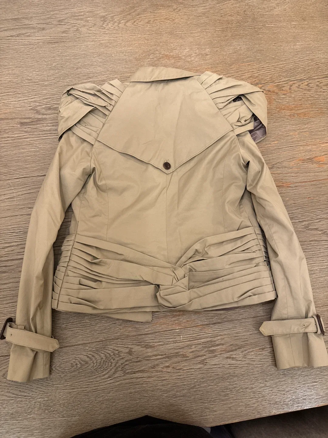 Burberry Jacket - Beige image indicator(2)