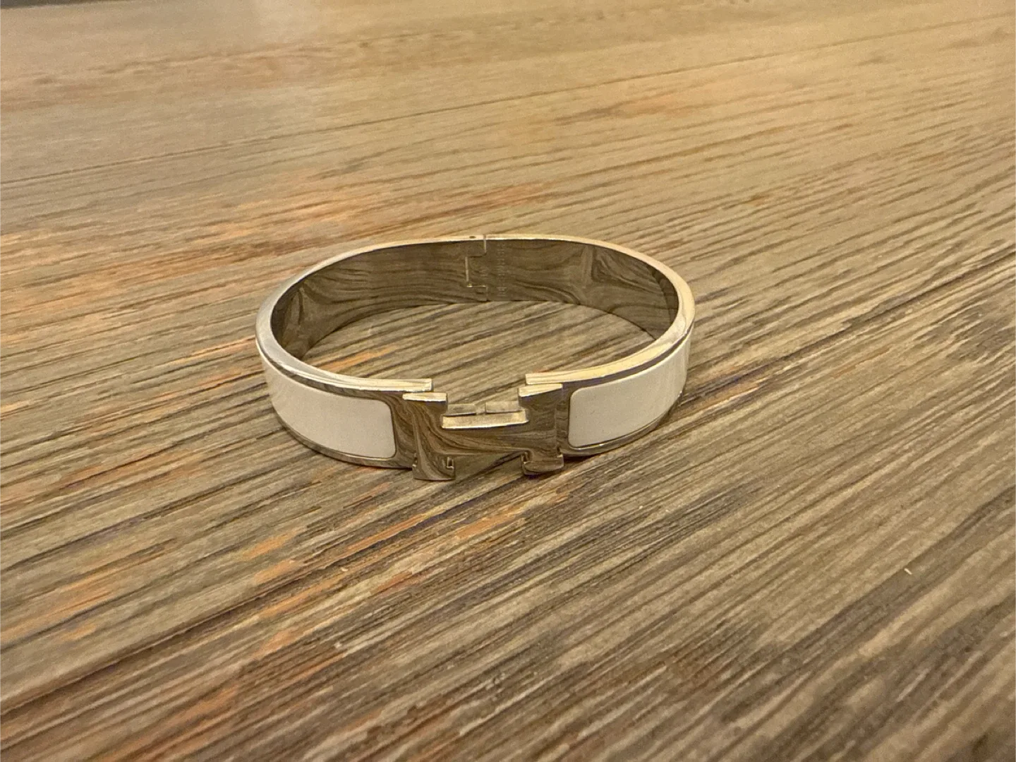 Hermès style Clic H Bracelet White