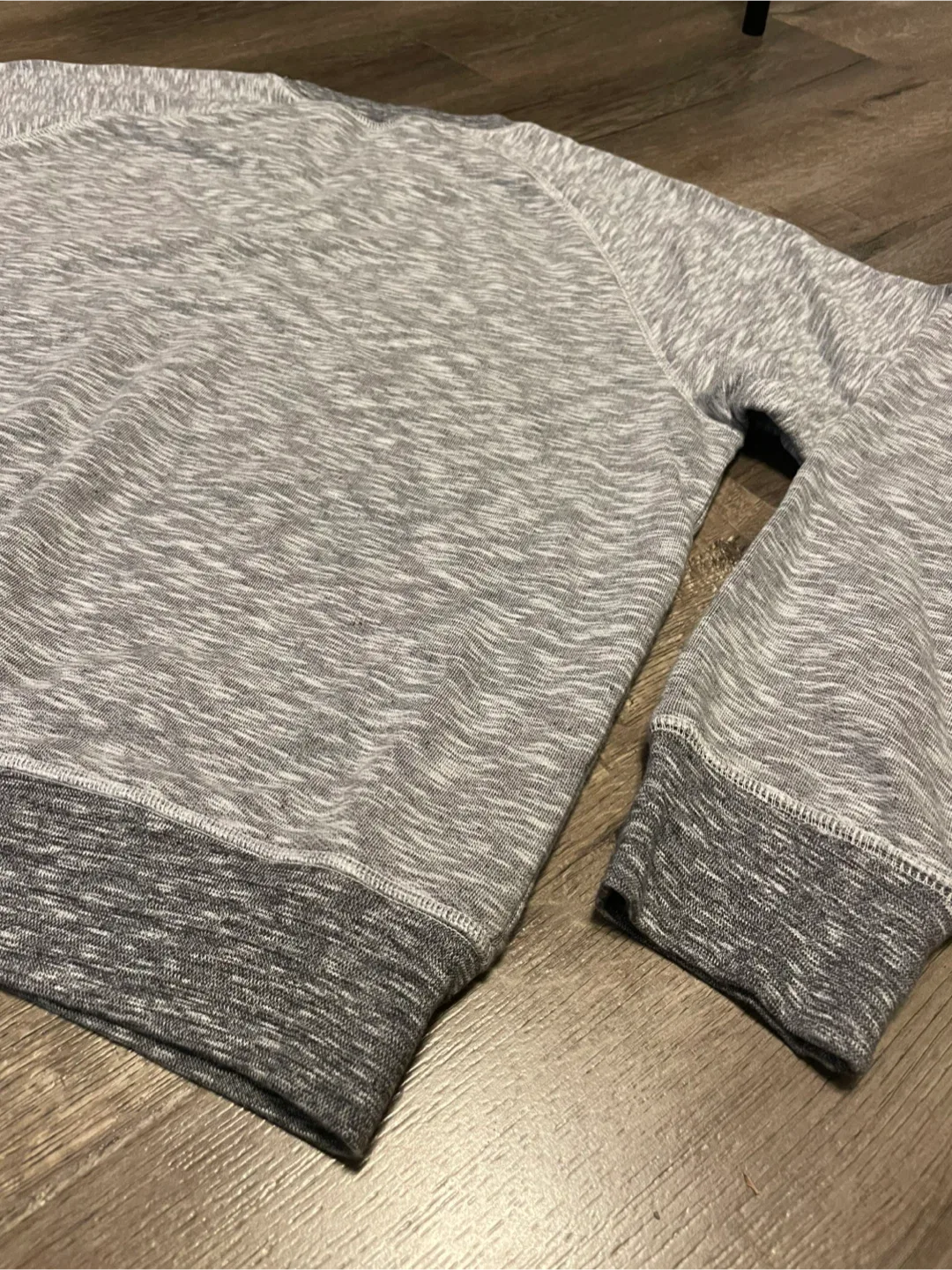 Carhartt Grey Crewneck - Size L image indicator(7)