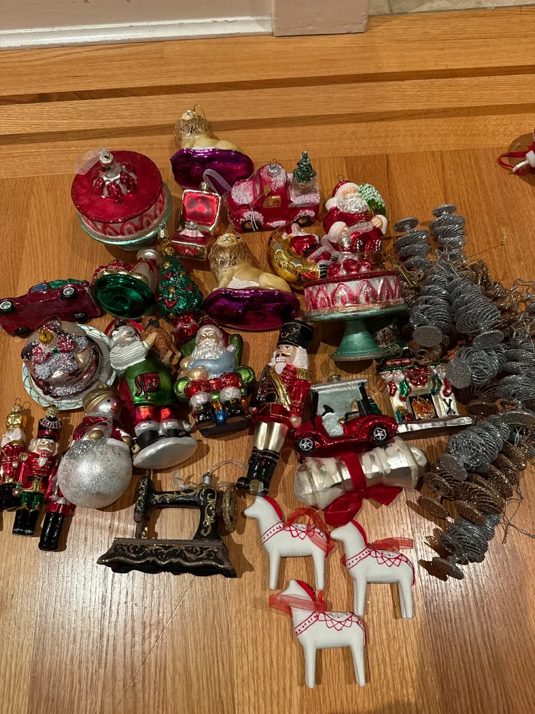 Christmas Ornaments - Mixed Lot