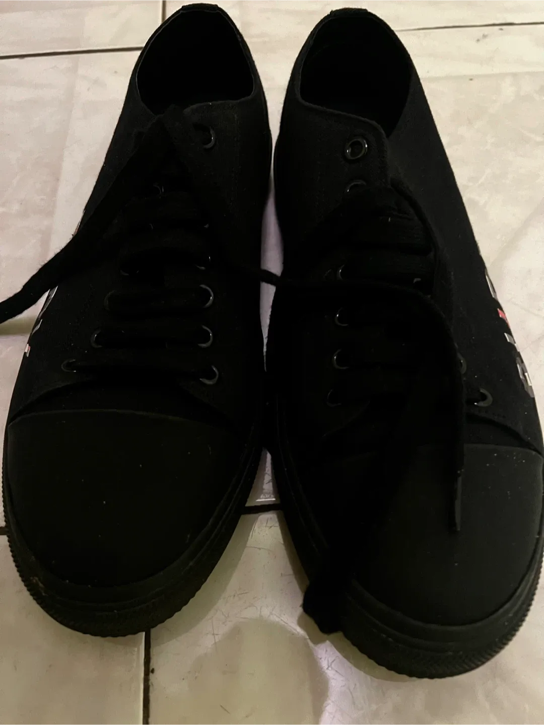 Burberry Black Sneakers EU 41 (US 8) image indicator(4)