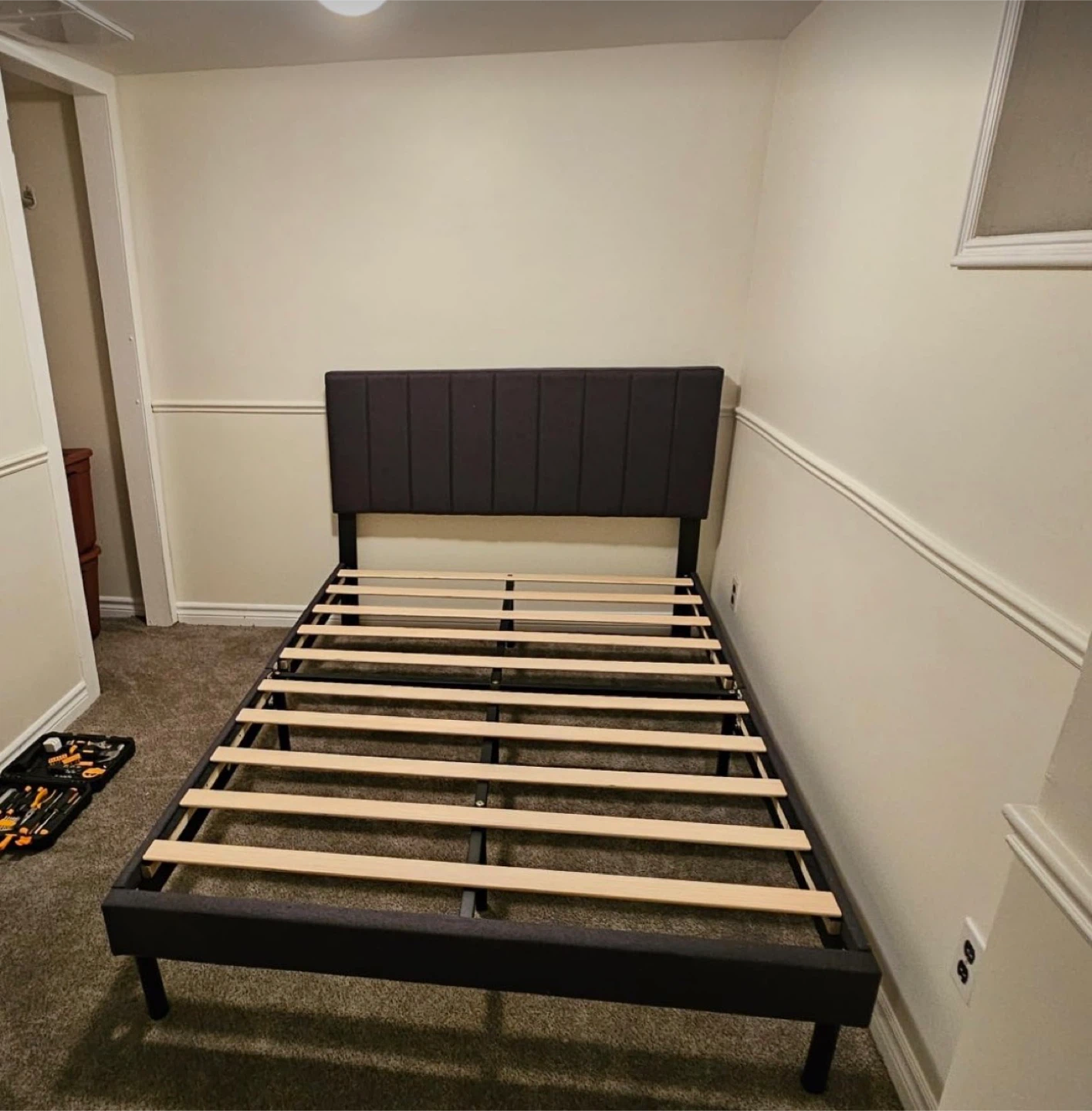 Bed Frame - Queen Size - photo 3