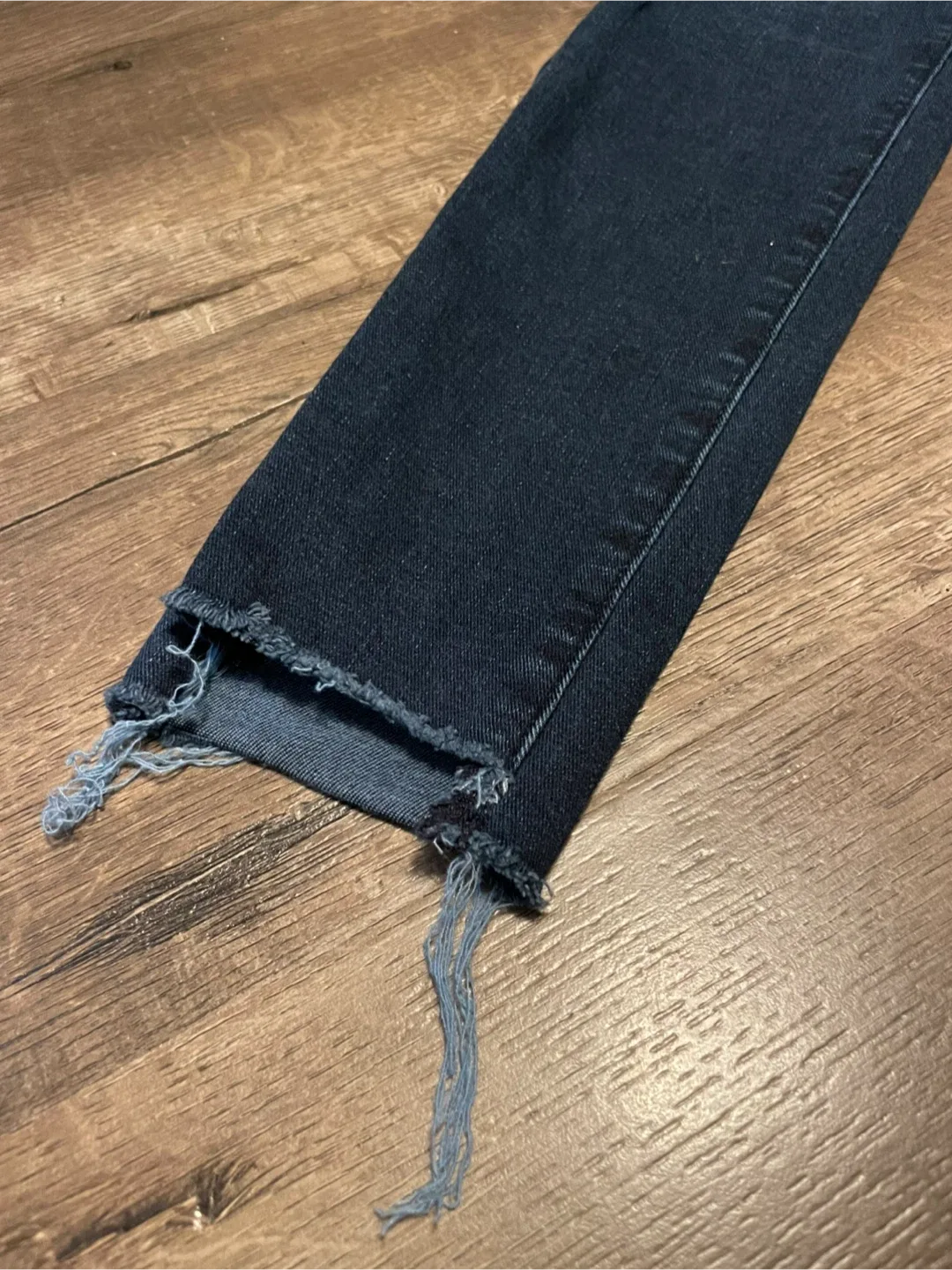 Express Skinny High Rise Jeans - Size 0R - Blue image indicator(3)