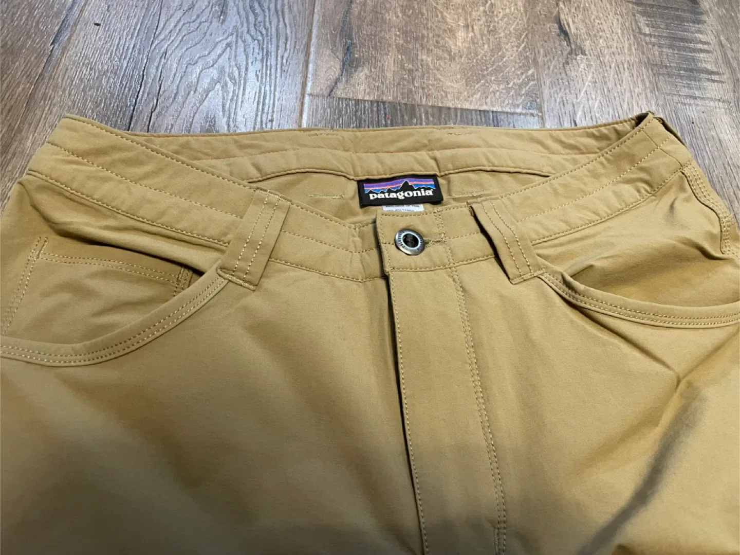 Patagonia Tan Pants - Size 30 image indicator(2)