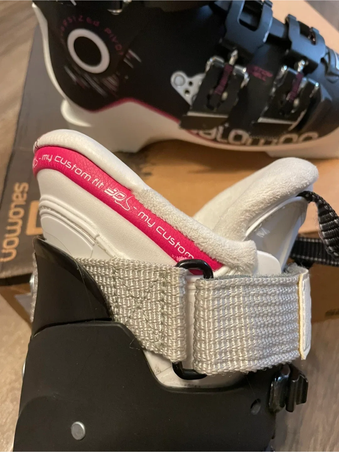 Salomon X Max 110W Ski Boots - Women's Size 23.5 image indicator(8)