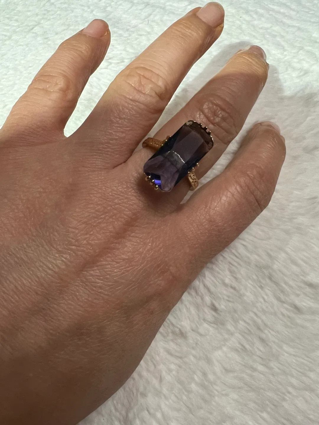 Ring with Rectangular Purple Stone thumbnail