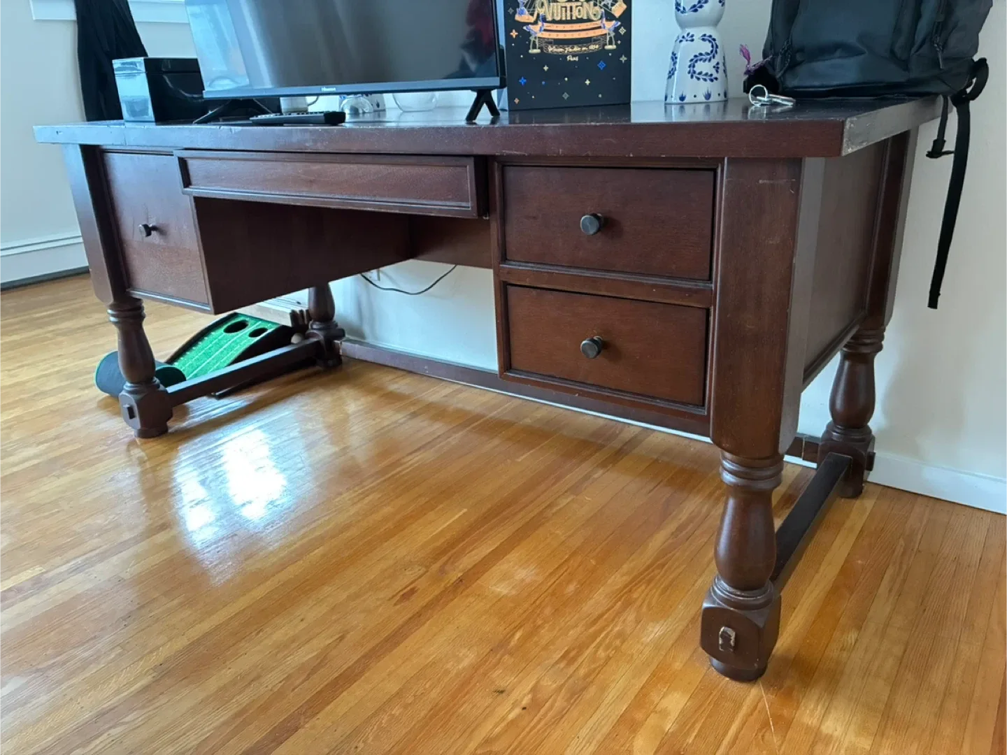 Real wood desk thumbnail