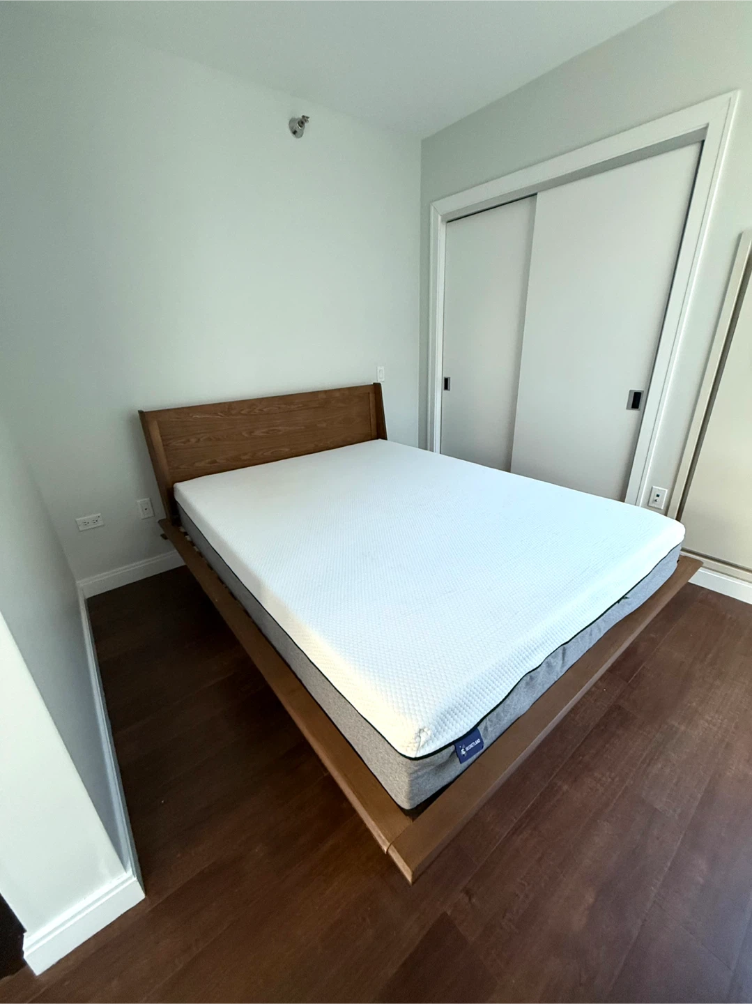 Queen Size Mattress - photo 3