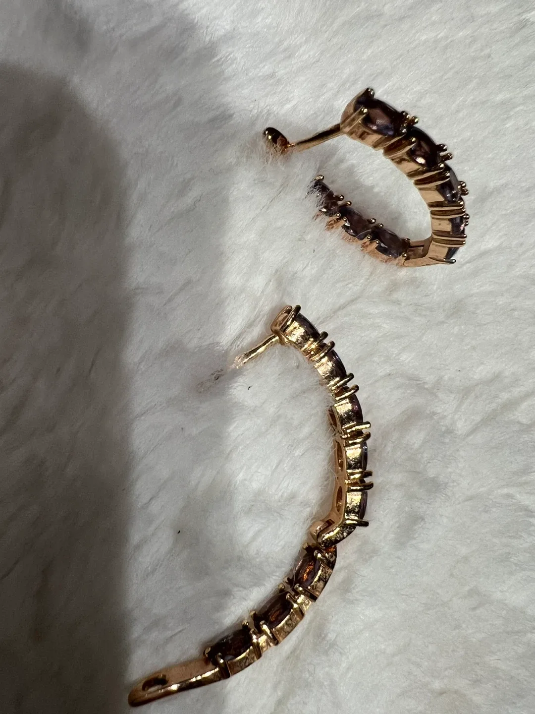 Rose Gold Tone Hoop Earrings image indicator(3)