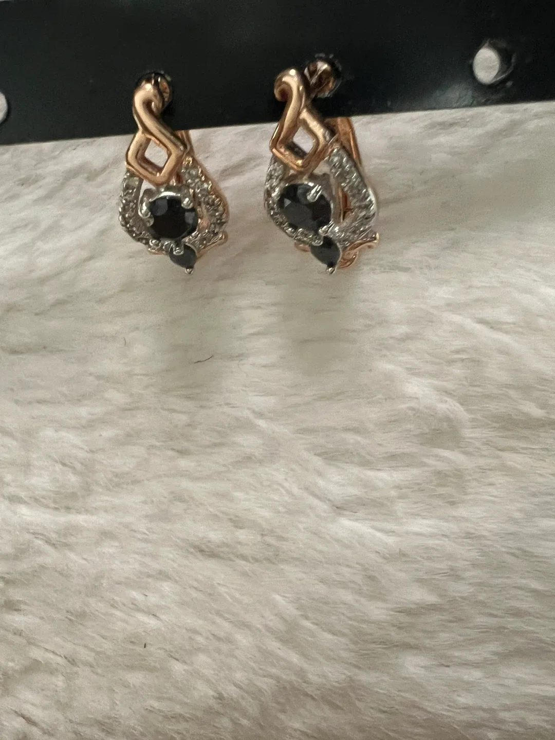 Rose Gold tone Earrings with Black Stones image indicator(3)