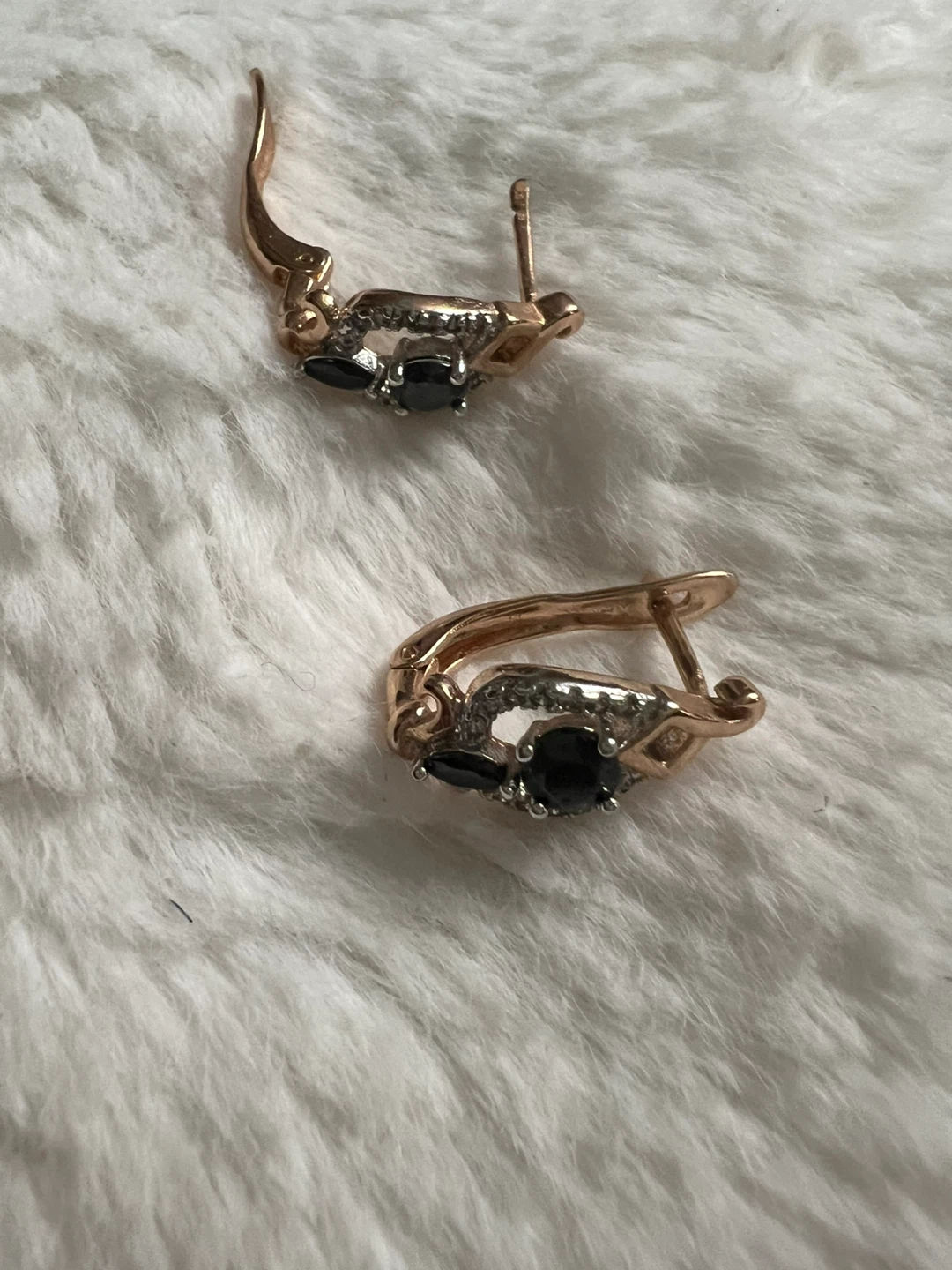 Rose Gold tone Earrings with Black Stones - photo 5