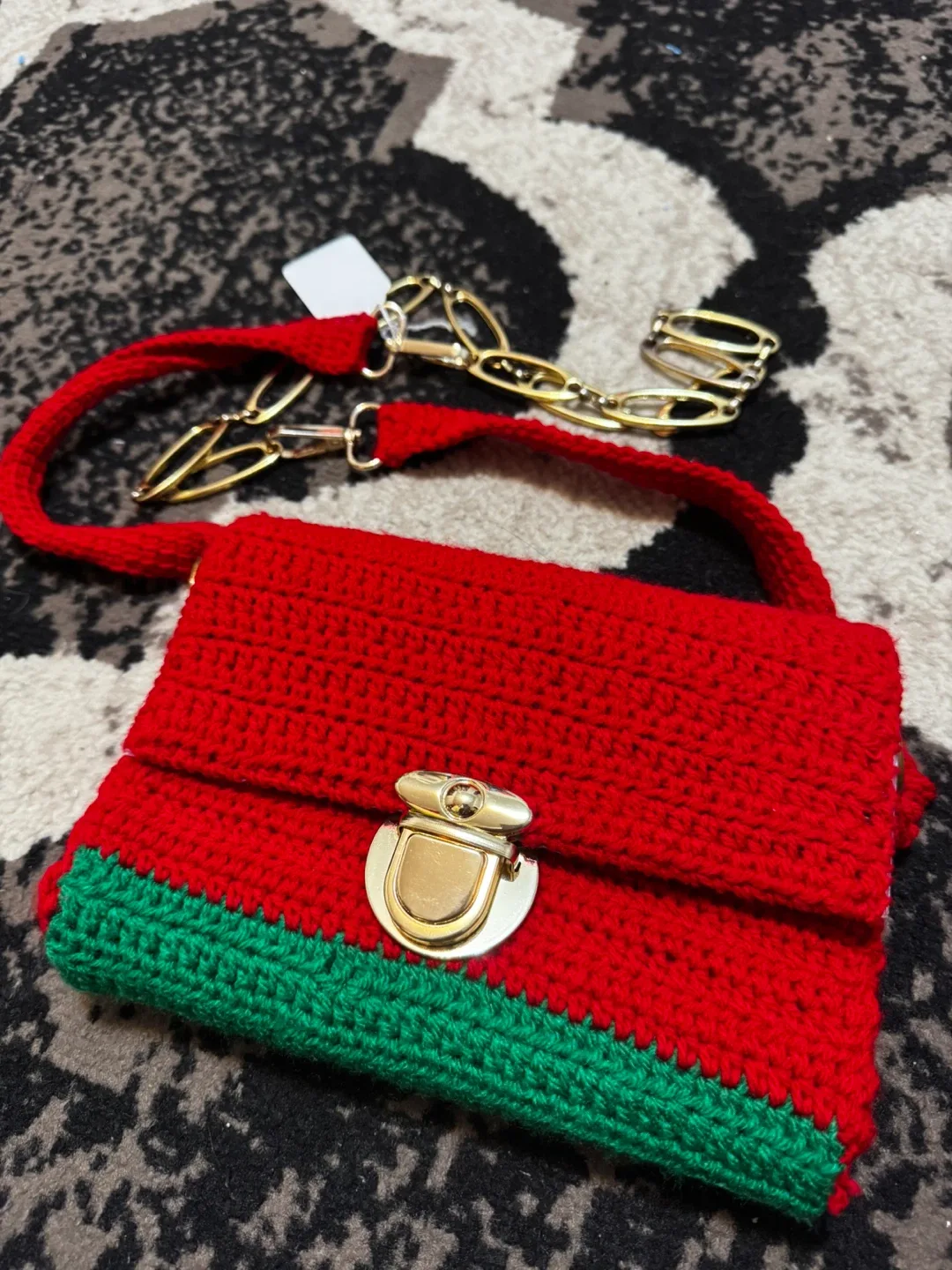 Handmade Crochet Shoulder Bags image indicator(2)