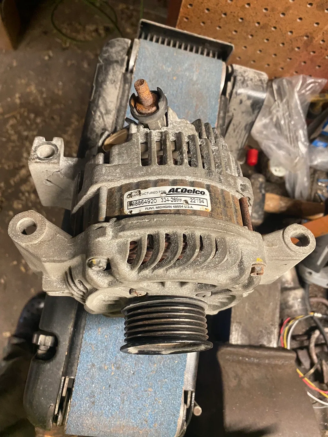 Mazda 3 2.5L ACDelco Alternator & FoMoCo Throttle Body image indicator(4)