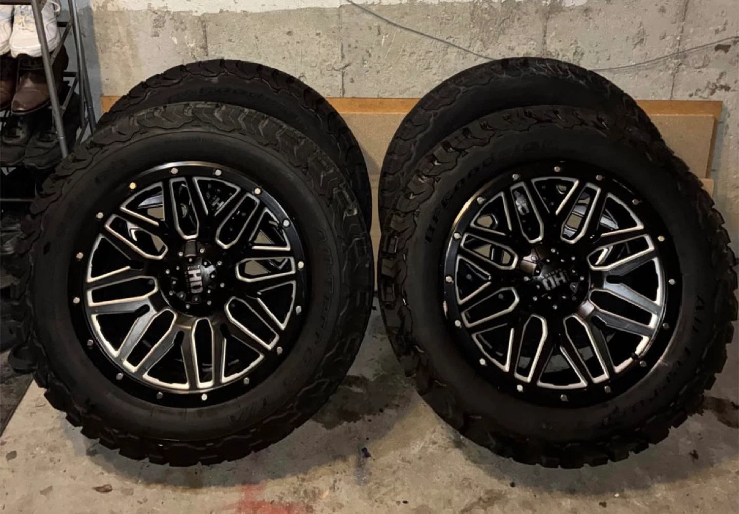 KO2 All-Terrain + Fuel Wheels