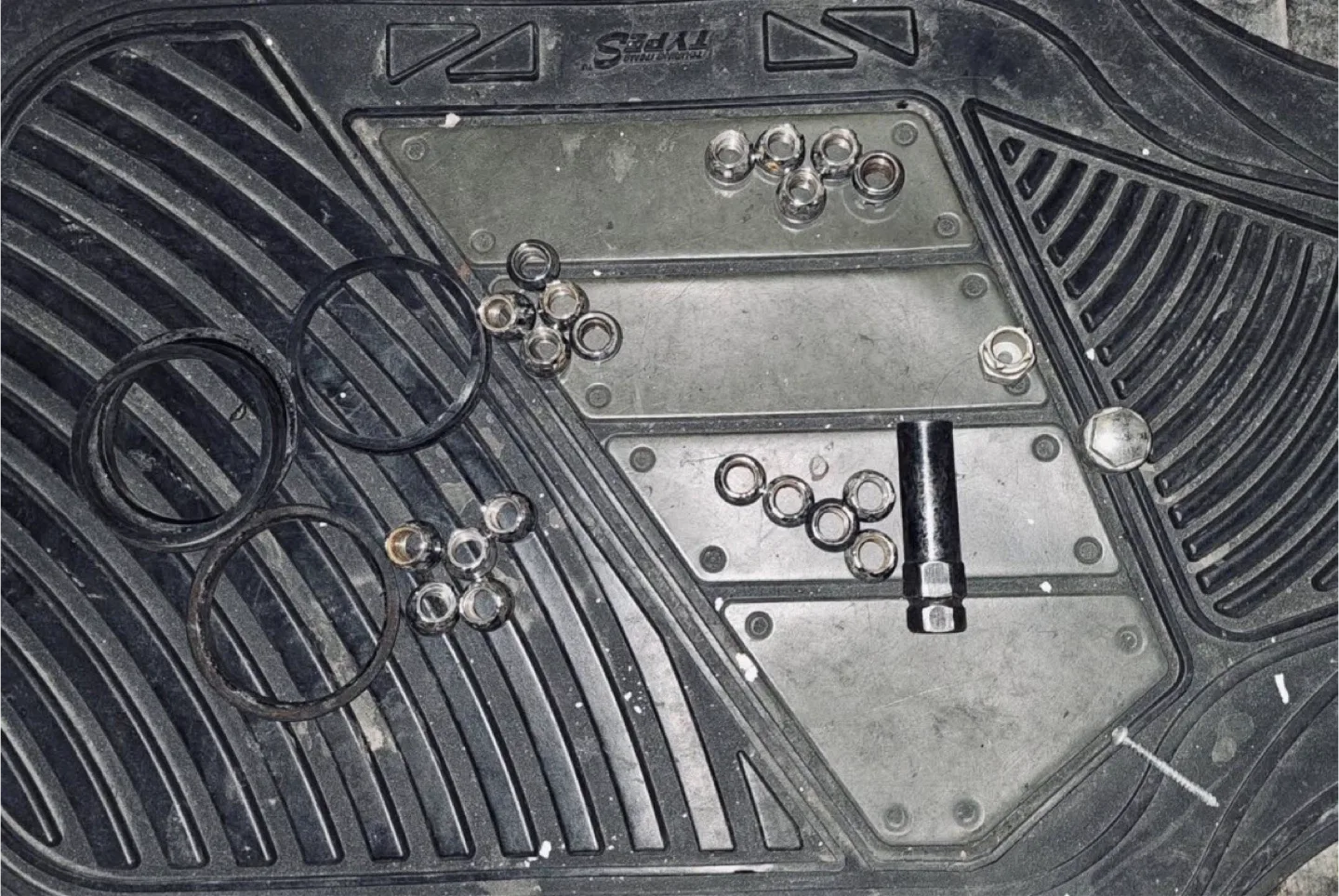KO2 All-Terrain + Fuel Wheels image indicator(6)