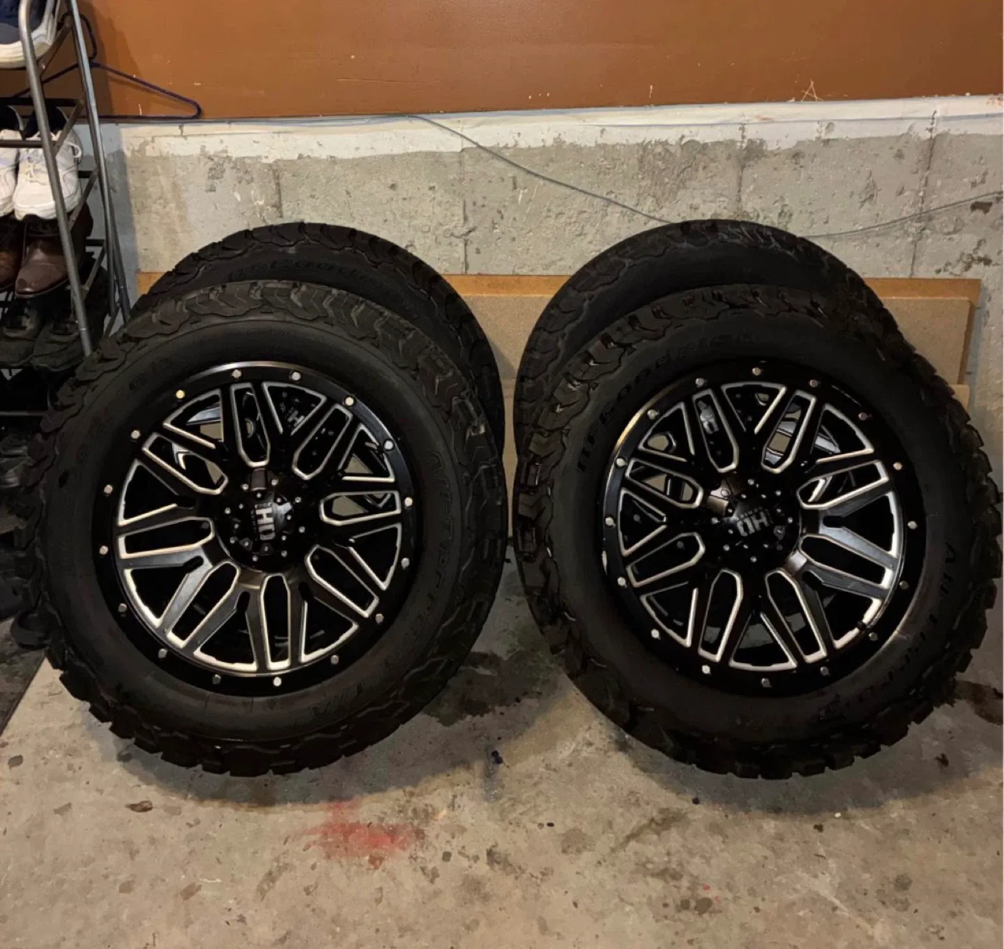 KO2 All-Terrain + Fuel Wheels image indicator(8)