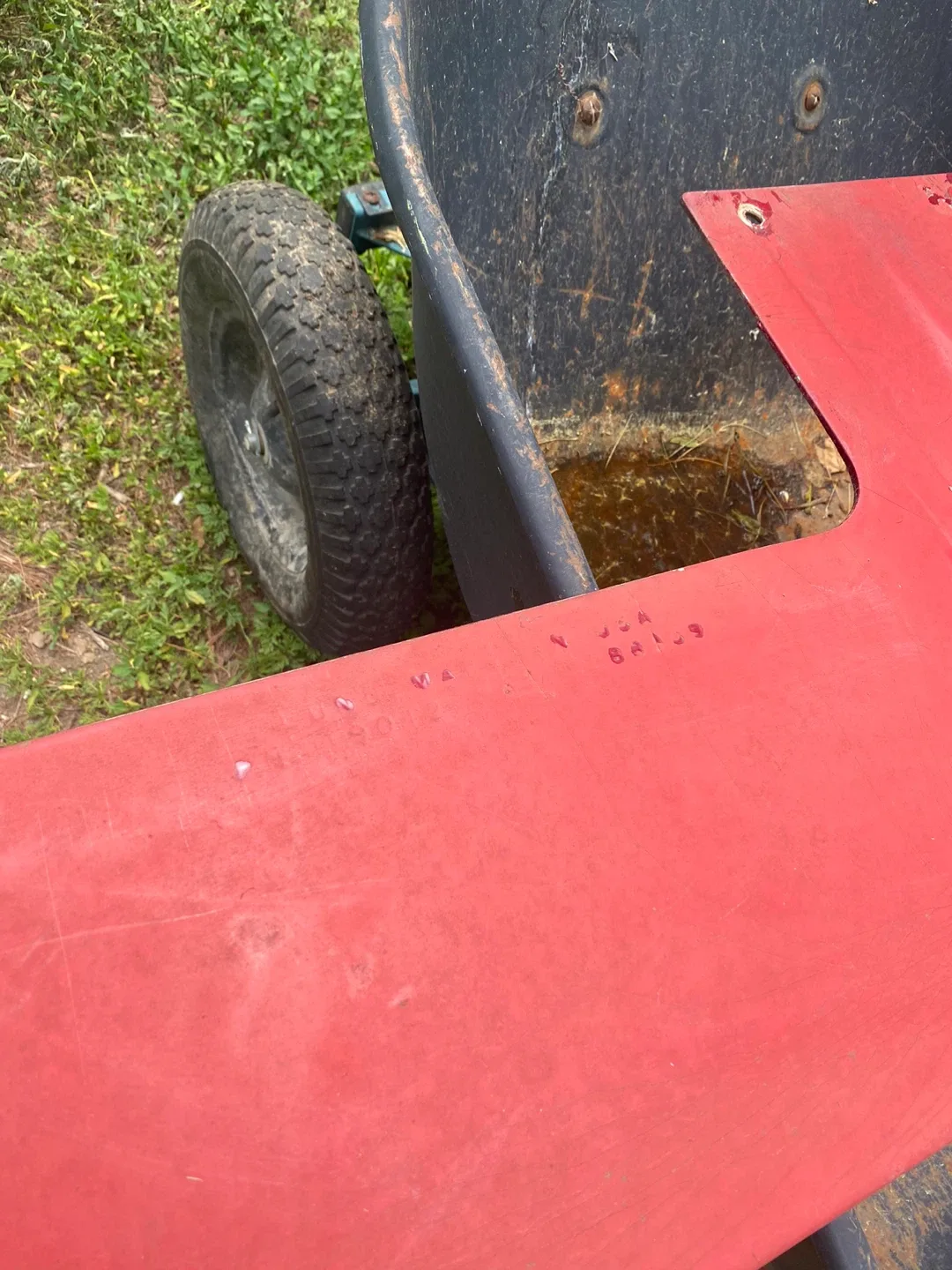 Red Lund Truck visor 88-98 C/K trucks image indicator(3)