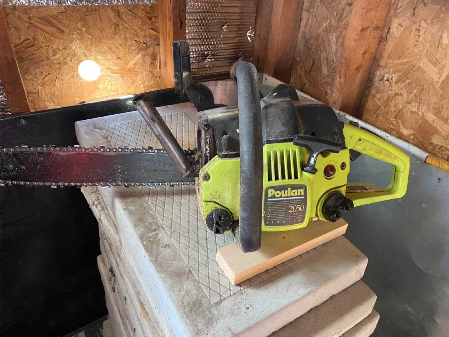 Customized Poulan 2050 Chainsaw & Oregon PowerSharp