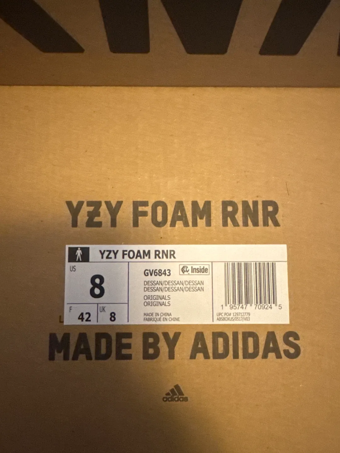 Adidas YZY Foam RNR Size 8 image indicator(4)